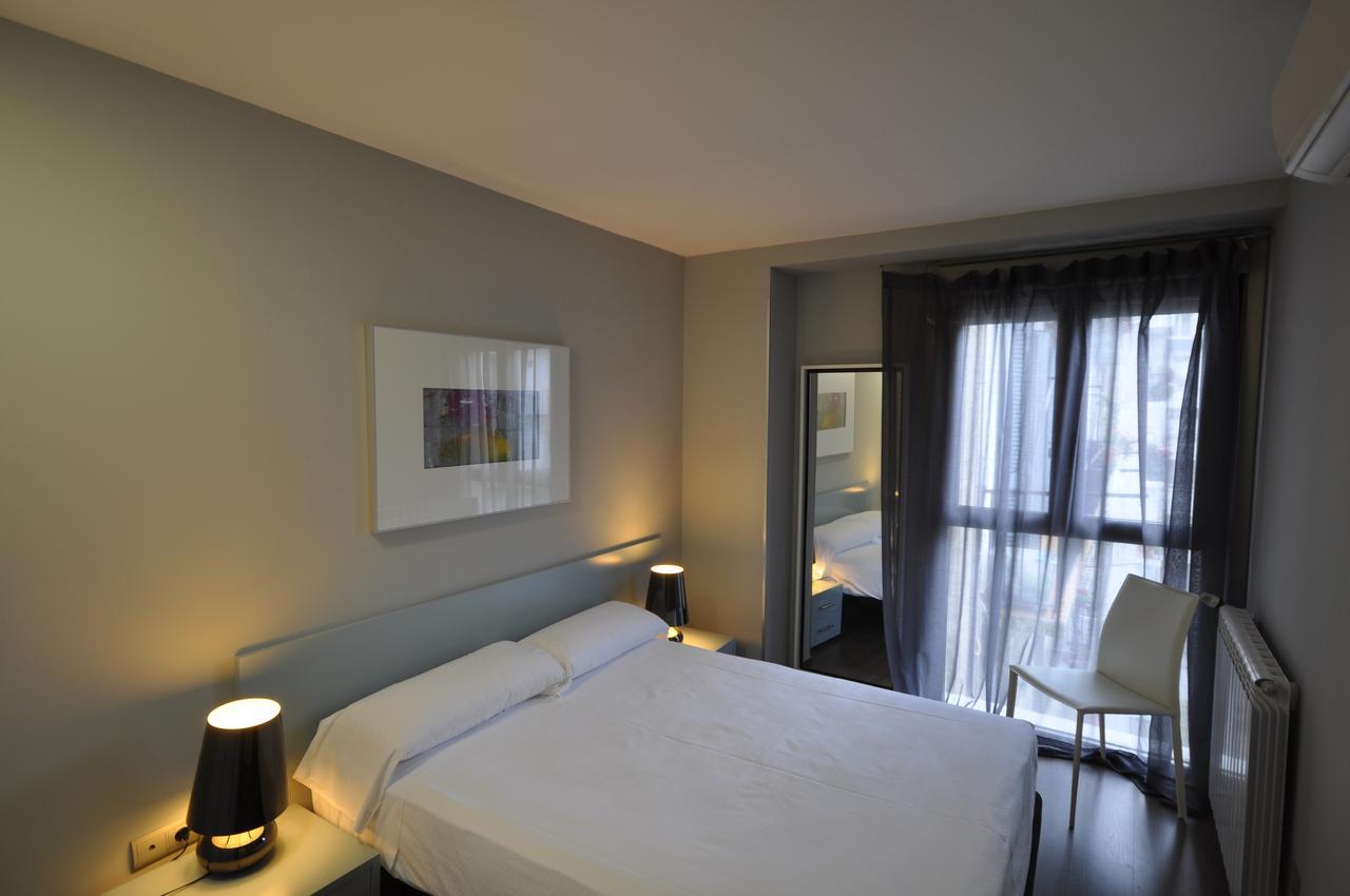 Hotel & Suites Arrizul Gros San Sebastian Exterior photo