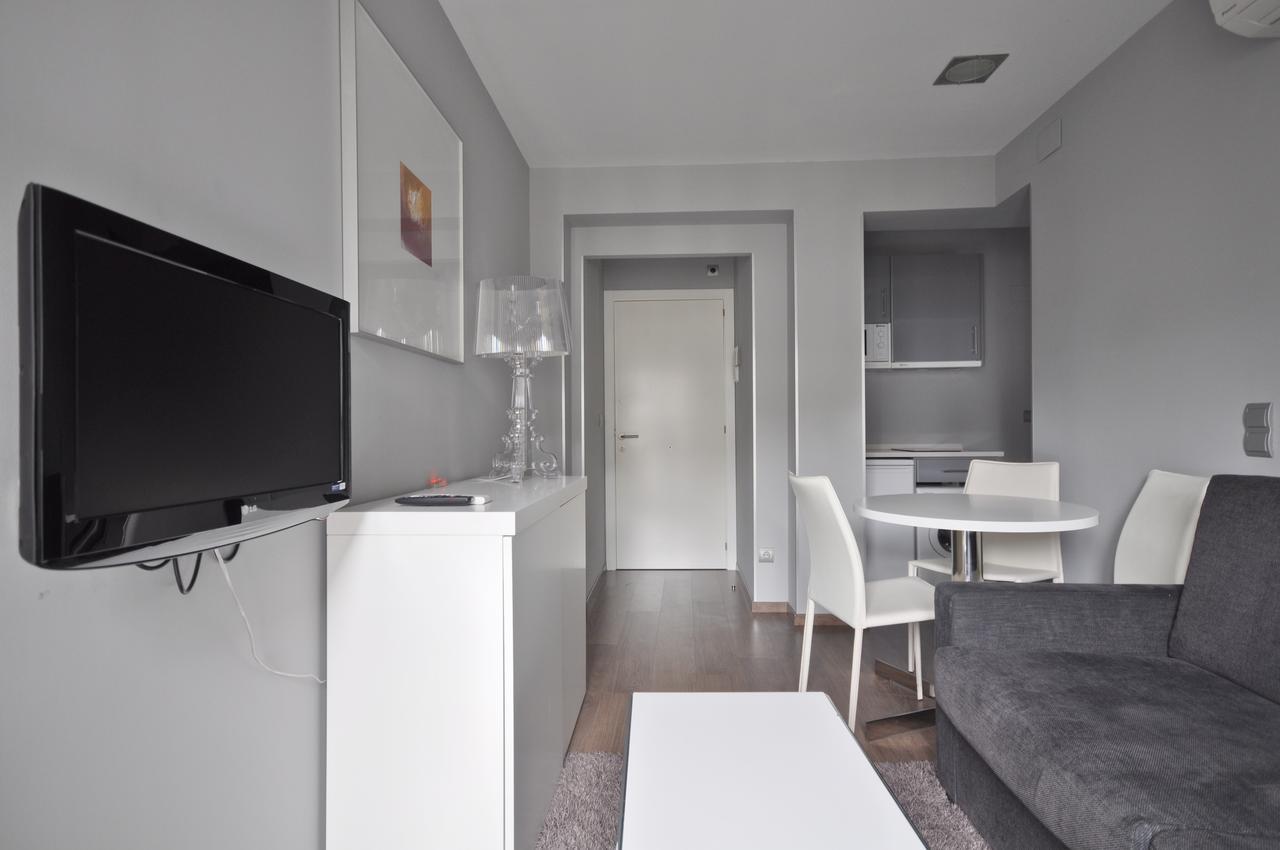Hotel & Suites Arrizul Gros San Sebastian Exterior photo